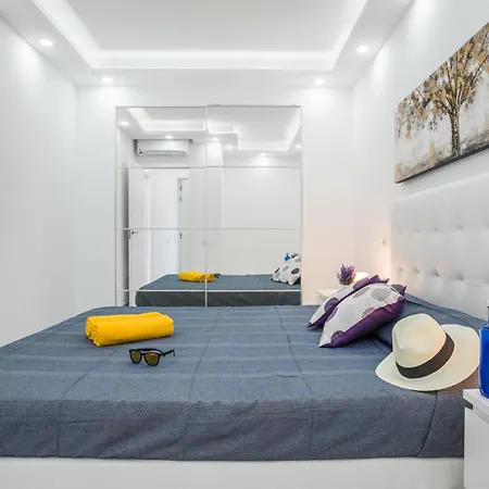 Bella Vista * Caleta De Fuste